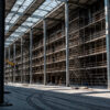 A industrialização e a construção modular como aliadas na redução de custos com mão de obra.